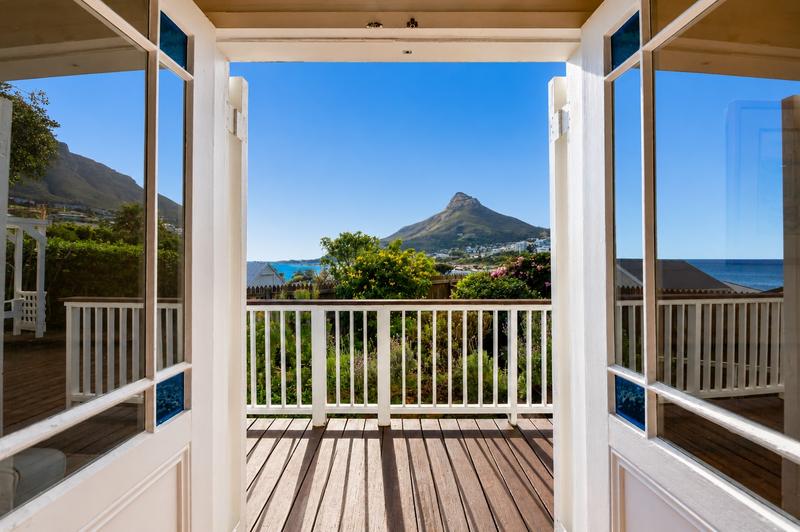 3 Bedroom Property for Sale in Bakoven Western Cape